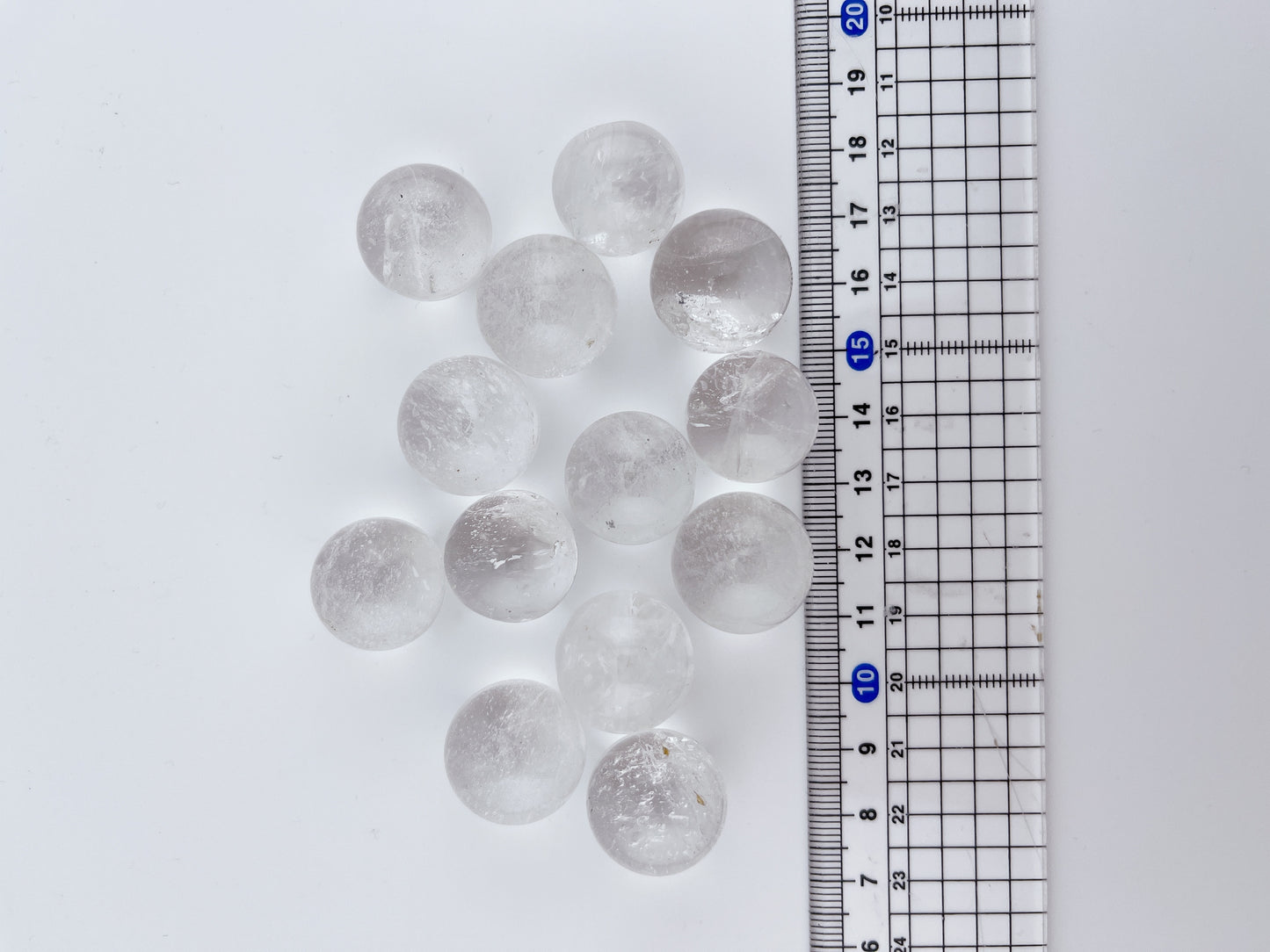 Manikaran Quartz sphere A【MA038A】★ランダム発送
