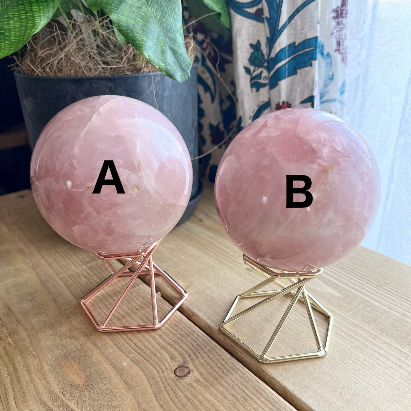 Rose quartz sphere【SP023】【SP024】