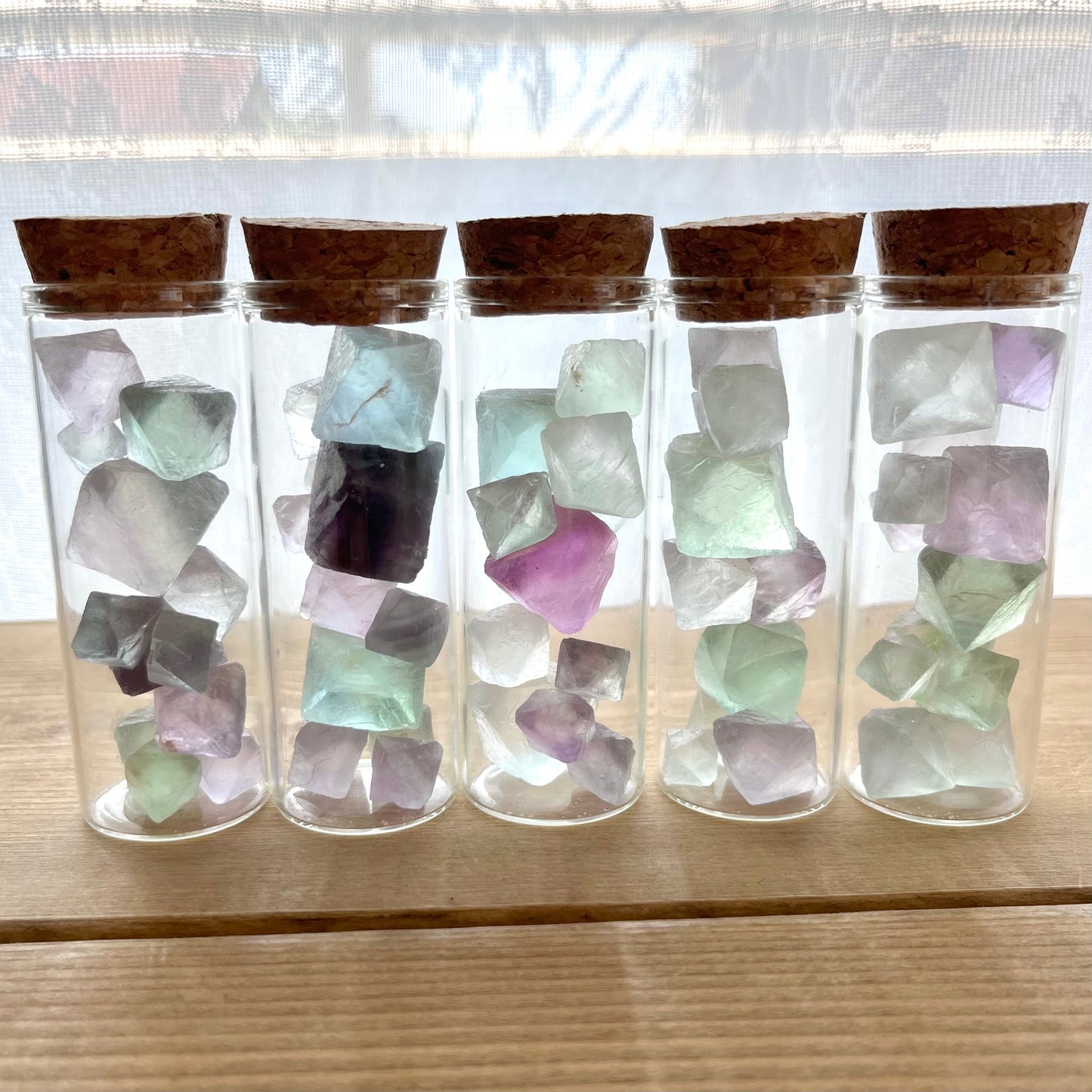Fluorite Octahedrons Bottle B【FO008B】★ランダム発送