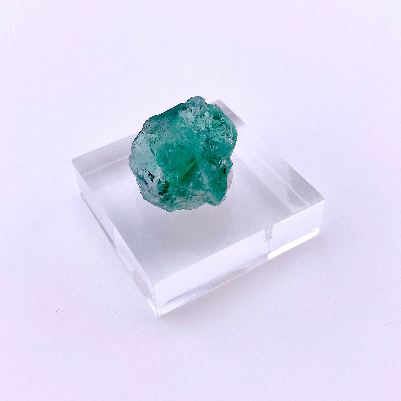 Acrylic mineral stand【ST005A~C】
