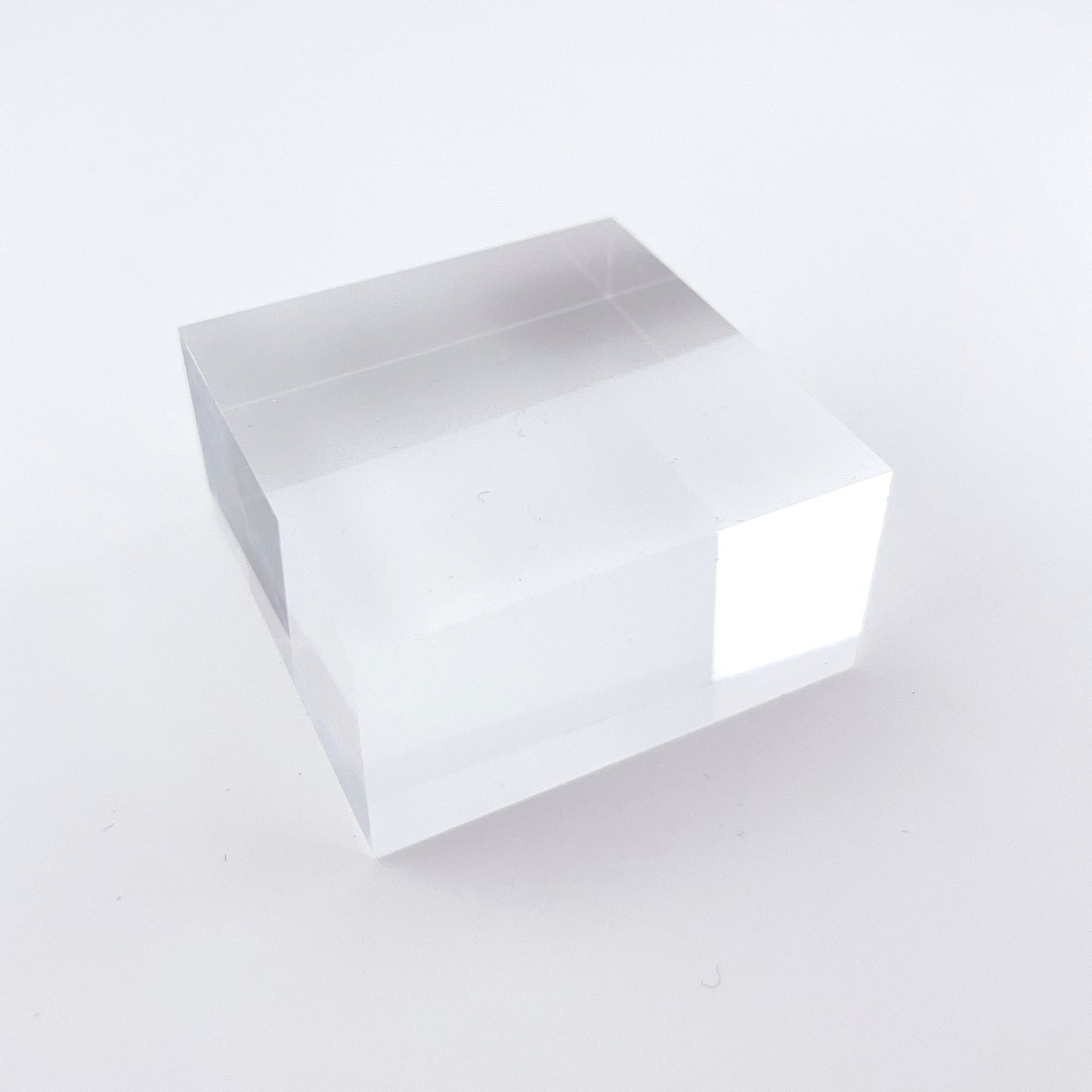 Acrylic mineral stand【ST006】