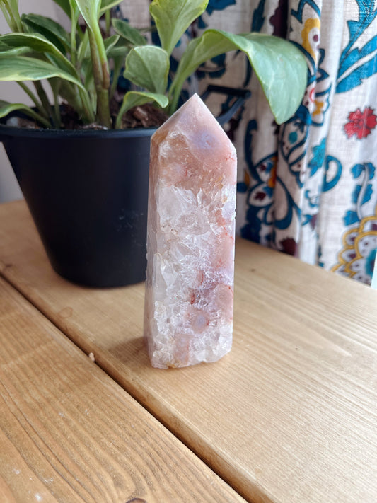 Pink amethyst point (MIDDLE)A【PK007】