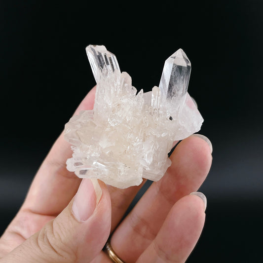 Manikaran Quartz cluster 【MA028】