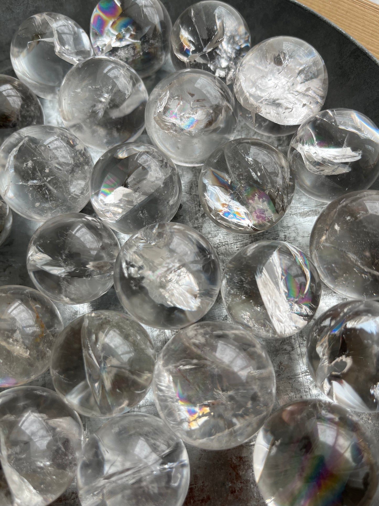 Iris Quartz sphere【QT001】★ランダム発送